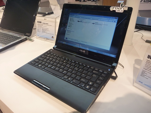 ASUS UL80JT